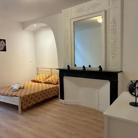 Prestige - 8 Pers - Centre - Balcon 公寓 昂热