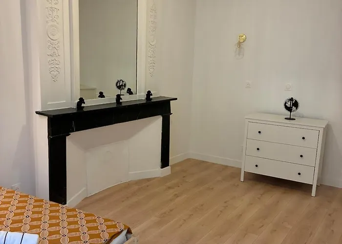 Spacieux 8 Pers - Coeur D'angers - Balcon Lejlighed *